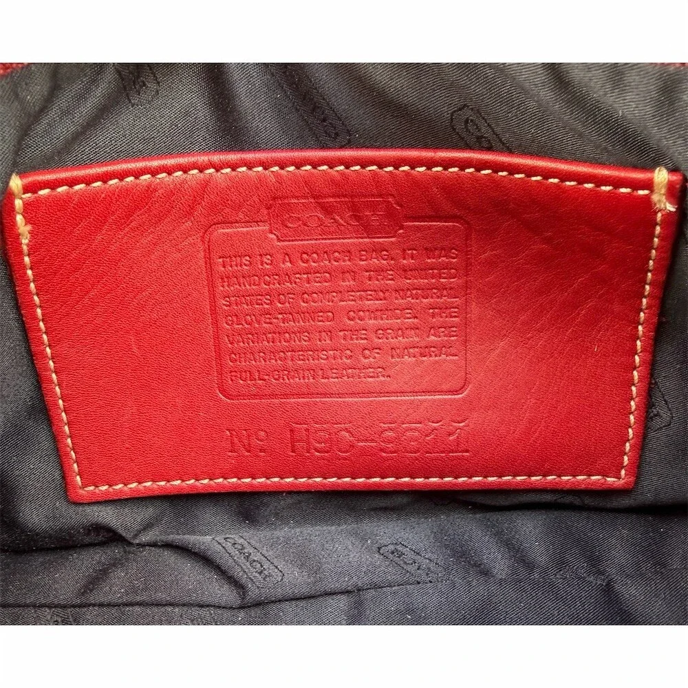 Vintage 1999 Coach Bleecker Red Demi Zip Shoulder Bag